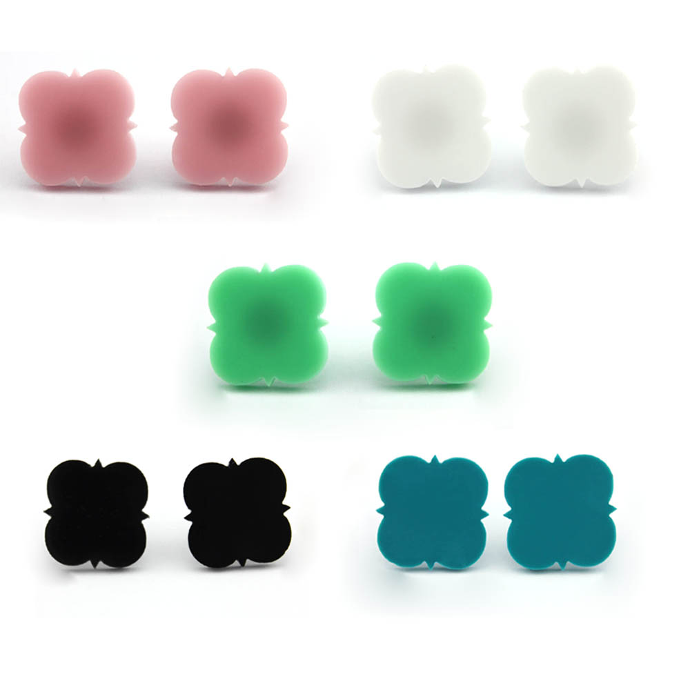 Monogram Jewelry 16mm Post Earrings Mint Acrylic Clover Disc Blank Stud Earrings for Women Round Monogram Earrings