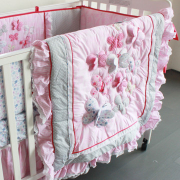 8 PCS Baby Bedding Set Crib 100% Cotton Bumper Set Winter Bedclothes include Bumper Quilt Bedskirt Mattress Cover Diaper Bag