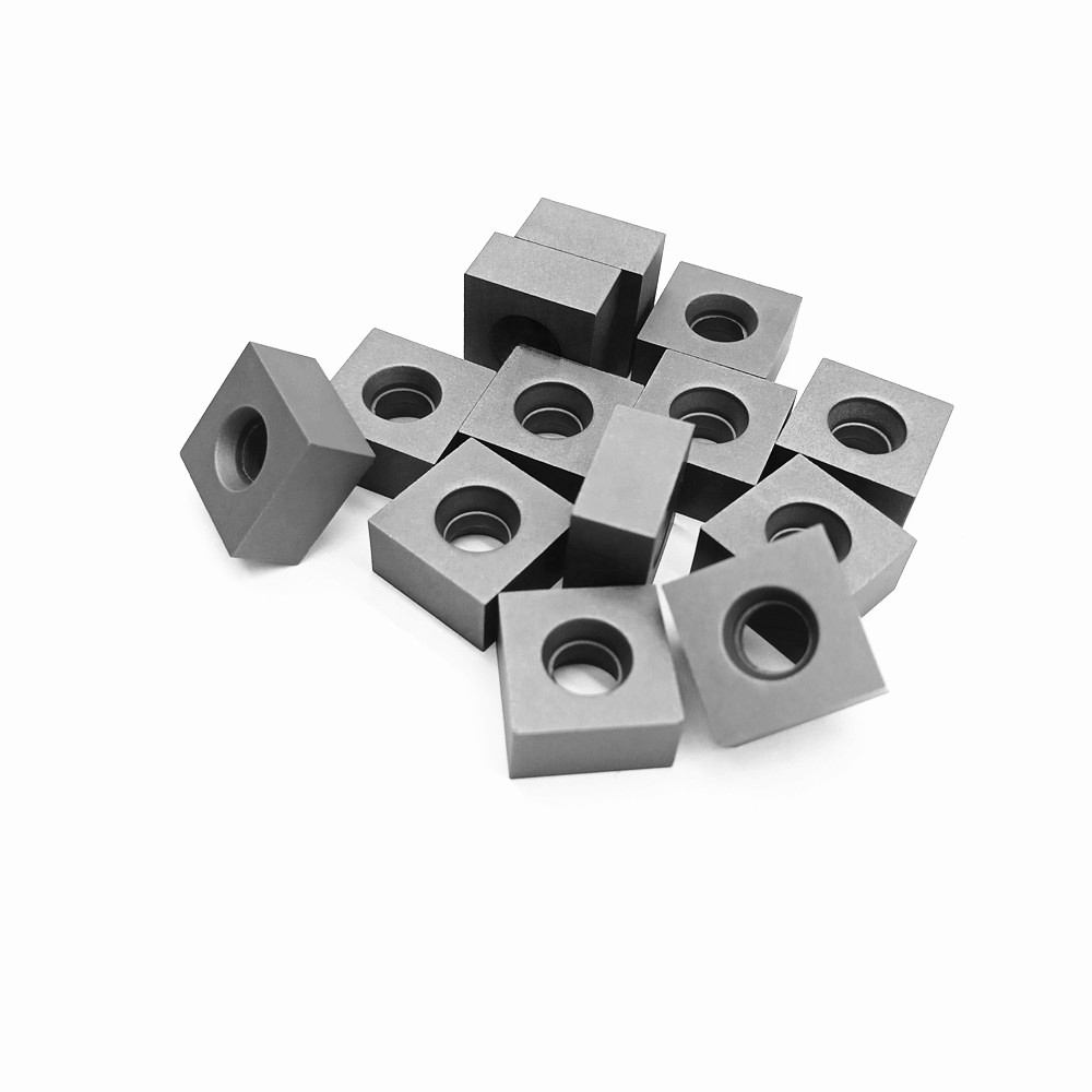 stone cutting insert for chainsaw machine