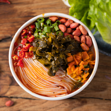 Numbing Spicy Beef Broth Bucket Noodles
