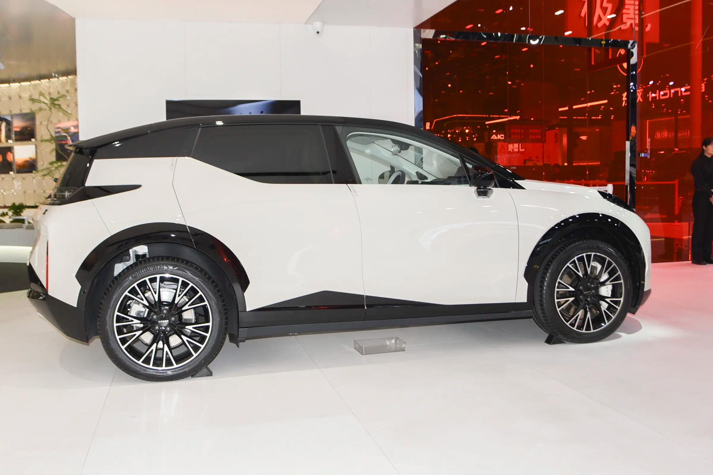 Zeekr X 2025 new car edition