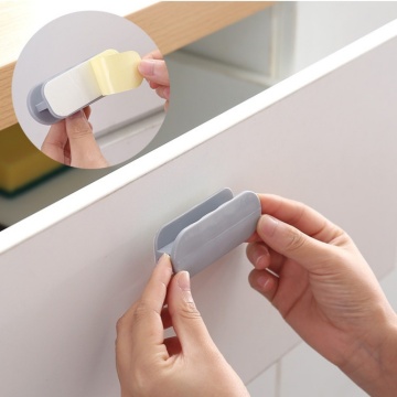 2Pcs/set Multifunctional Creative Sticky Assist Handle Self-adhesive Plastic Handle for Furniture Drawer Cabinet Door Window New