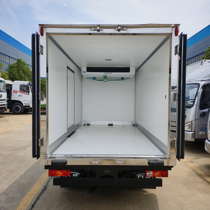 3 m refrigerated truck