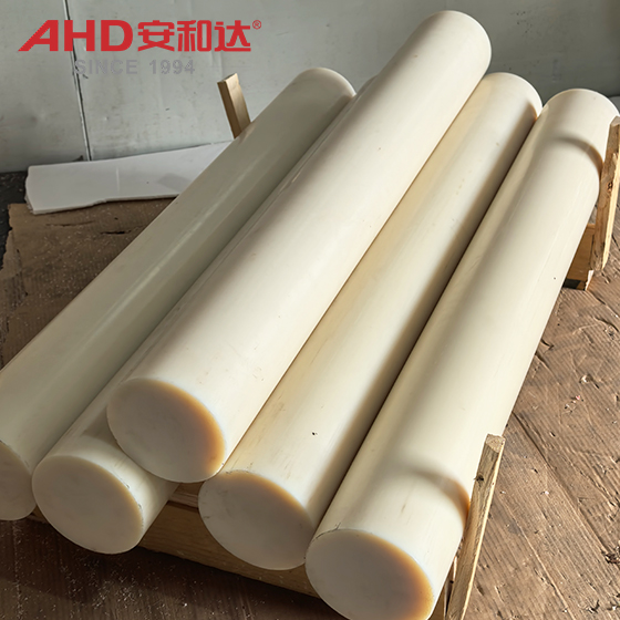 MC907 Cast Nylon Rod Beige