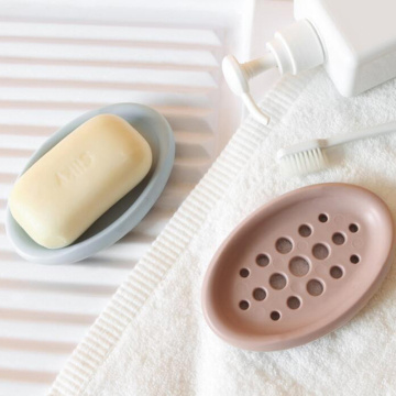 Non-slip Bath Accessories Draining Tool Hollow Soap Dish Draining Soap Holder Kitchen Gadgets Shower Soap Box 1PC Silicone