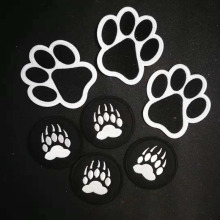 ANIMAL FOOTPRINT BEAR Paw Iron On Patch Embroidered Pet Cat Dog Paw DIY Clothes Stickers Apparel Accessories Badge