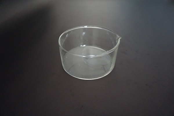 flat evaporating dish