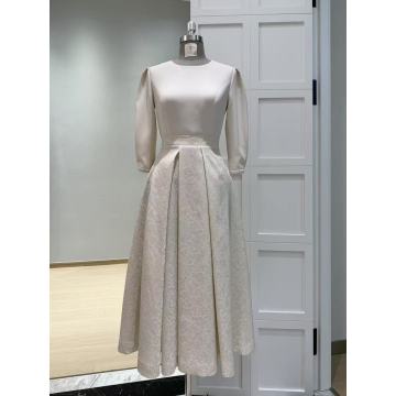 Plain Brocade Fragrance Ode
