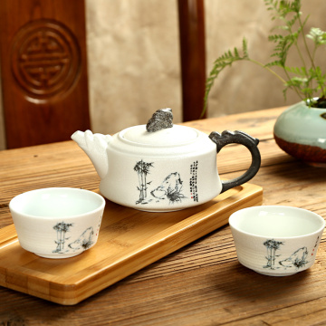 Exquisite Tea Set Ge Kiln,Kung fu tea set for Puer tea,Travel Ceramic Tea Set,One teapot 170ml & two cups 35ml
