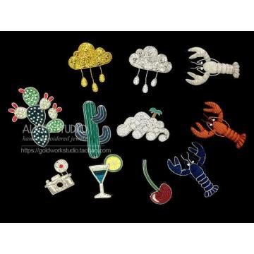 2017 DIY New High quality 3D Hand embroidered badges Clouds Lobster Cactus Badge Armband applique for Coat Trousers Brooch