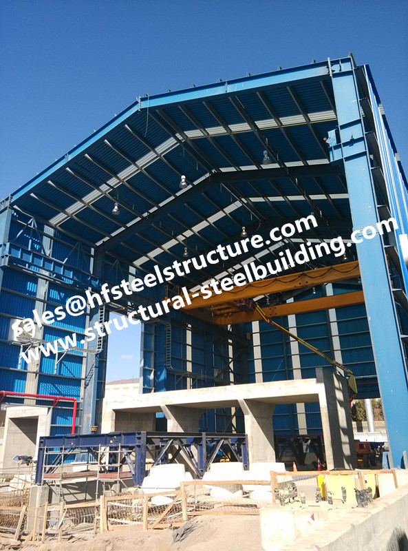China metal roofing structural steel warehouse with doors and windows on the wall