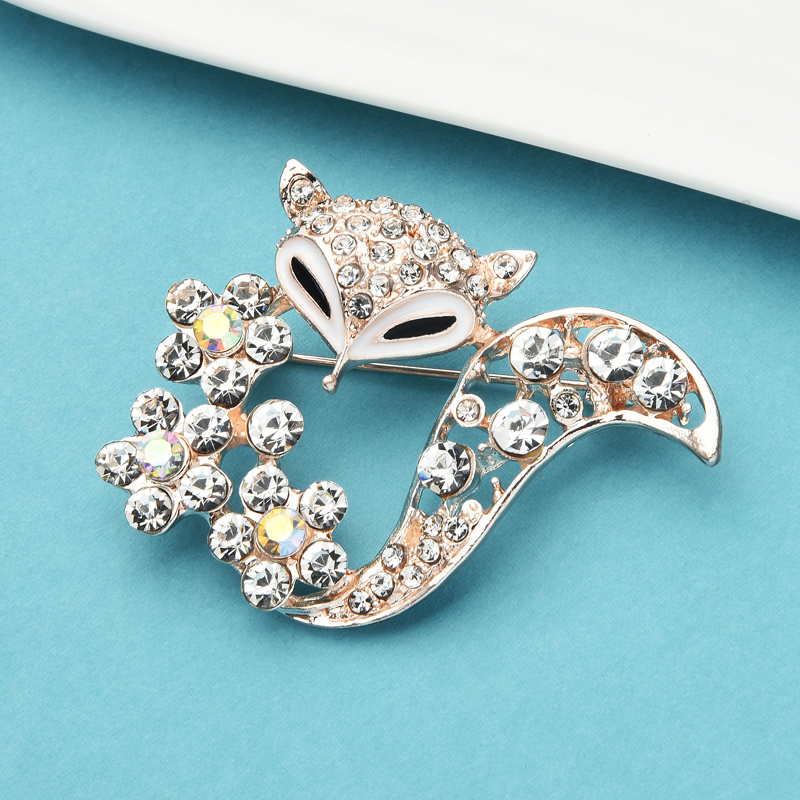 Wuli&baby Rhinestone Fox Brooches Women Flower Animal Office Casual Brooch Pins Gifts