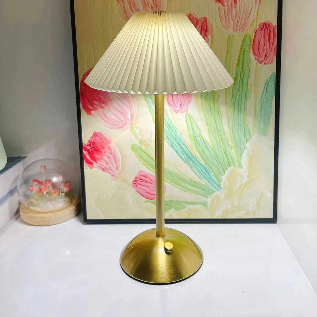 Luxury Cordless Rechargeable LED Table Lamp