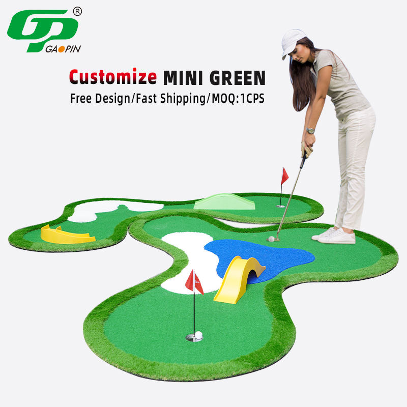 Custom Golf Mini Putting Green