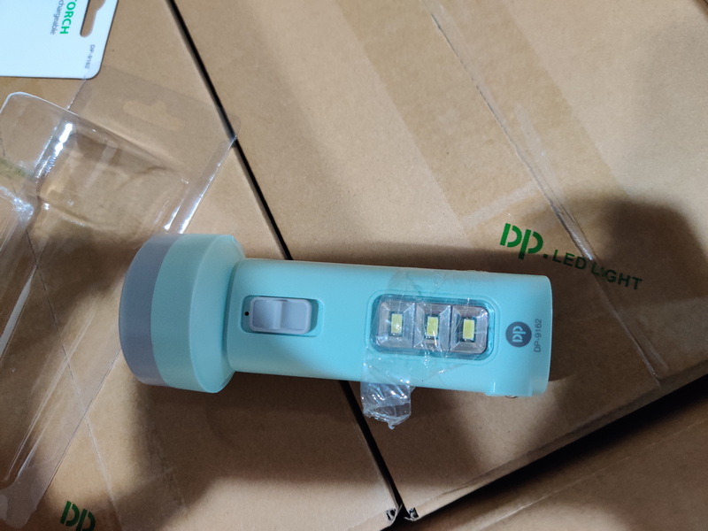 9162-5-Portable Rechargeable LED Torch with 3W Power and Side Light