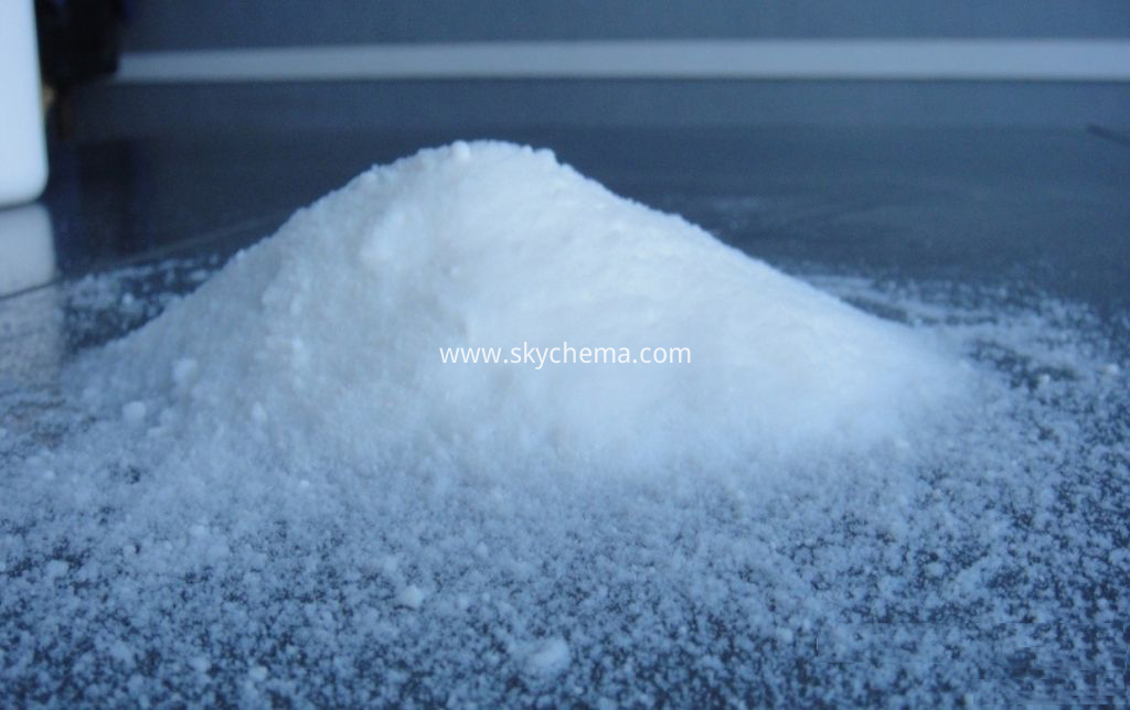 Hydrophilic fumed silica 13