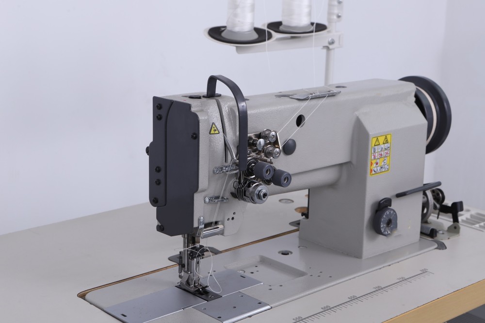HM-8400-1 Twin Needle Flat Bed Walking Foot Sewing Machine Sofa Stitch Machine (8)