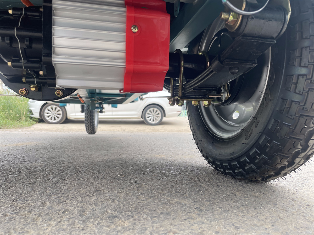 tuk tuk 4 wheel