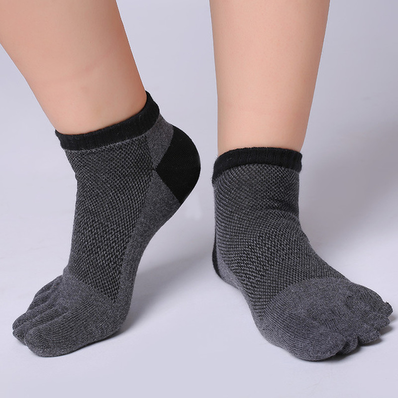 1 pair Breathable Unisex Men Women Socks Sports Ideal For Five 5 Finger Toe Shoes Sale solid Mesh socks men