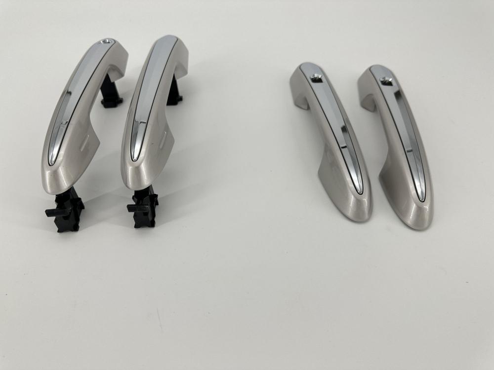 New Car Door Handle For Toyota Gravia