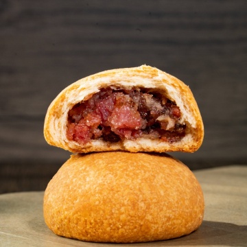 Wild Foraged Ham Mushroom Mooncake for High Tea