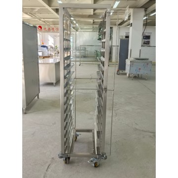 Mobile baking tray cart