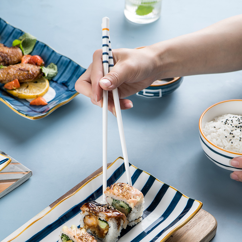 10 Pairs Japanese Hand Painted Bone China Ceramic Chopsticks Anti-Slip Sushi Hashi Chopsticks Set Household Porcelain Tableware
