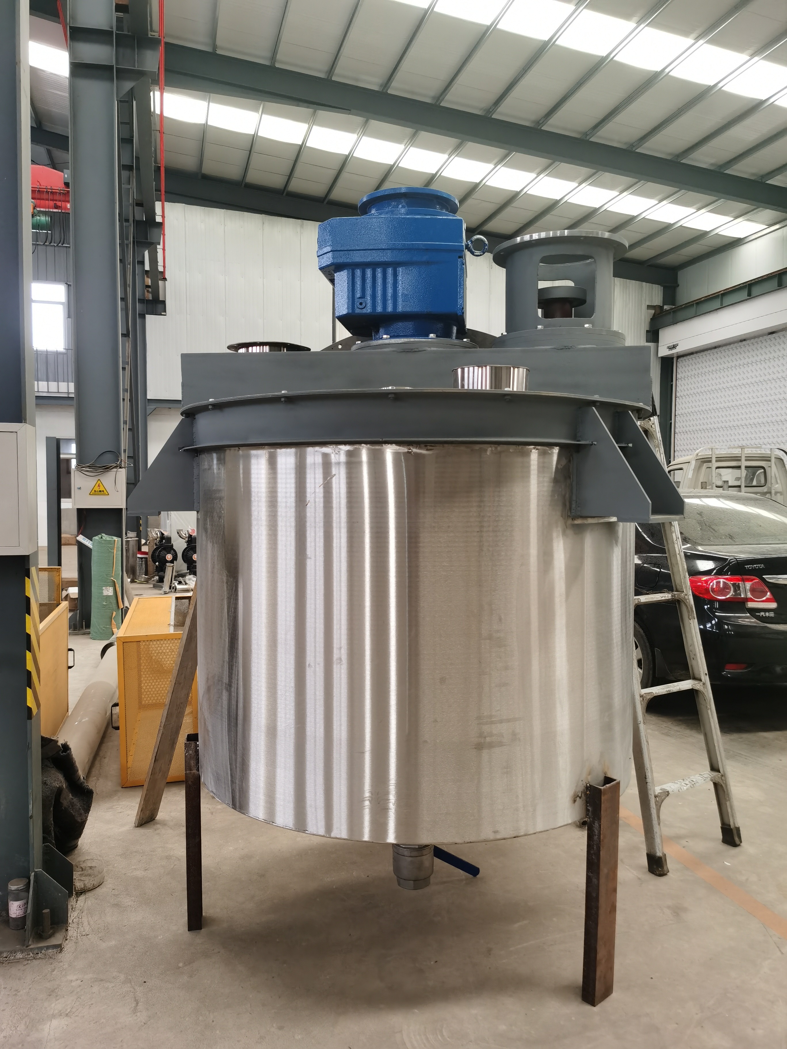 mixing tank (2)